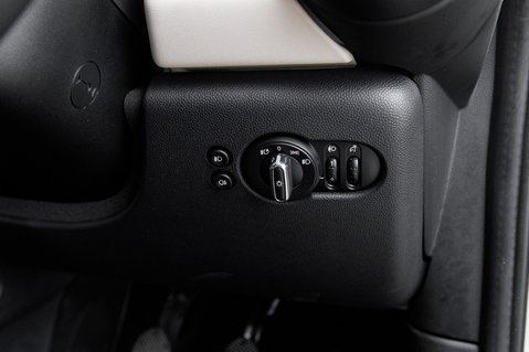 Mini Hatchback 1.5 Cooper II 5dr 15