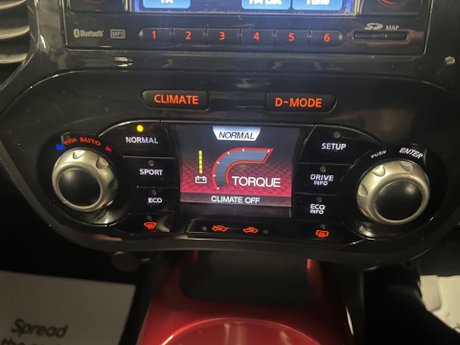 Nissan Juke 1.6 Acenta Premium Euro 5 (s/s) 5dr 25