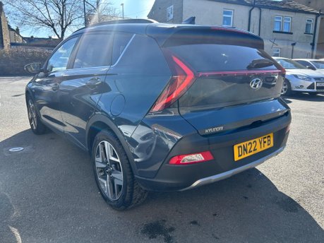 Hyundai BAYON T-GDI PREMIUM MHEV 6