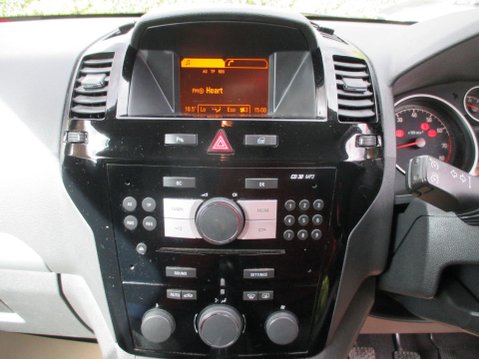 Vauxhall Zafira 1.8 16V Exclusiv Euro 5 5dr 20