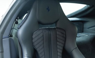 Ferrari F12 Berlinetta 11