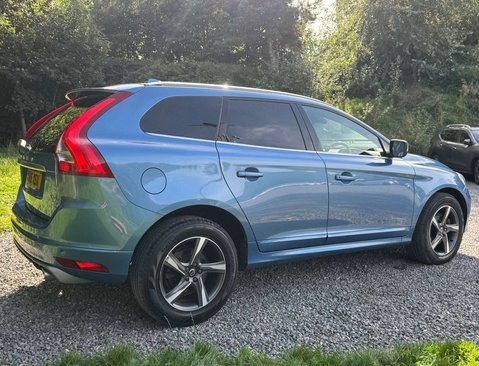 Volvo XC60 2.4 XC60 R-Design Luxury Nav D4 AWD Auto 4WD 5dr 5