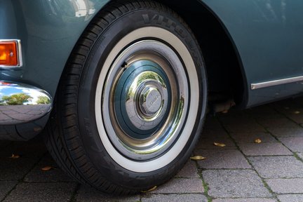 Bentley S3 Continental Coupe 8