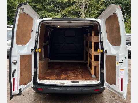 Ford Transit Custom 2.2 TDCi 270 Panel Van 5dr Diesel Manual L1 H2 (186 g/km, 98 bhp) 17