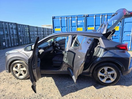 Toyota C-HR 1.8 VVT-h Icon SUV 5dr Petrol Hybrid CVT Euro 6 (s/s) (122 ps) 10