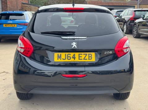 Peugeot 208 1.2 VTi PureTech Style Euro 5 3dr 7