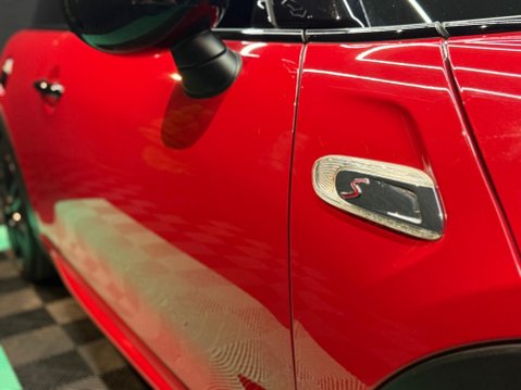 Mini Hatch 2.0 Cooper S Sport Steptronic Euro 6 (s/s) 3dr 36