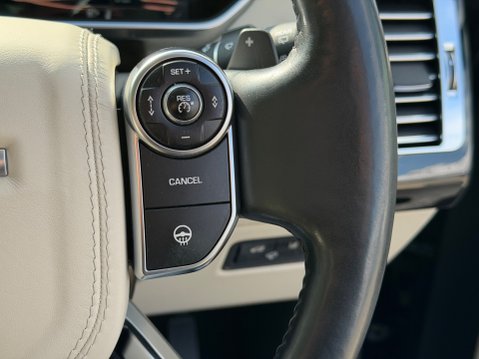Land Rover Range Rover TDV6 VOGUE SE 15