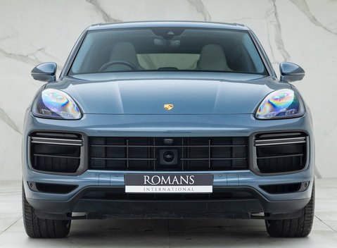 Porsche Cayenne TURBO S E-HYBRID 4