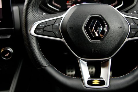 Renault Clio RS LINE TCE 19