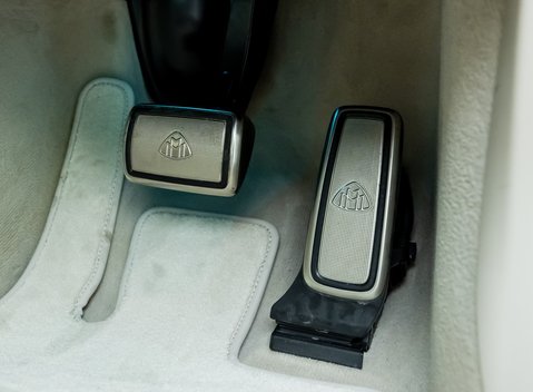 Mercedes-Benz S Class S580 Maybach First Class 37