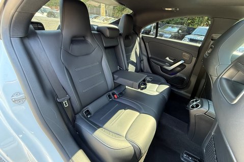 Mercedes-Benz CLA Class CLA 220 D AMG LINE PREMIUM PLUS - PANORAMIC ROOF 32