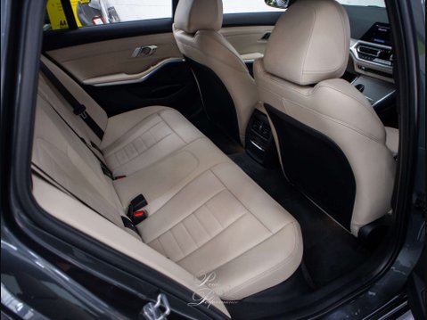 BMW 3 Series 2.0 330e xDrive M Sport Auto 4WD 5dr 14