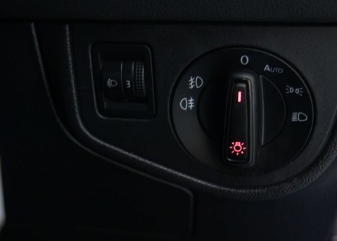 Volkswagen Polo 1.0 Polo Match TSi Semi-Auto 5dr 35