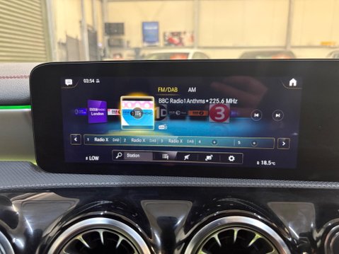 Mercedes-Benz CLA Class 1.3 CLA200 AMG Line (Premium) Coupe 7G-DCT Euro 6 (s/s) 4dr 31