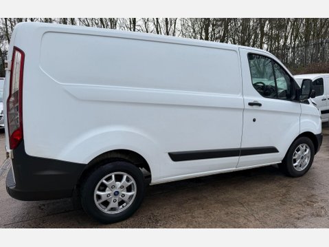 Ford Transit Custom 2.0 TDCi 250 Panel Van 5dr Diesel Manual L1 H1 (163 g/km, 104 bhp) 9