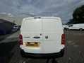 Vauxhall Vivaro 1.5 Vivaro F2900 Professional S/S 8