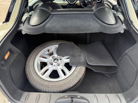 Mini Coupe 1.6 Cooper Euro 5 (s/s) 2dr 22