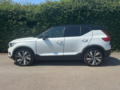 Volvo XC40 (Sold) Recharge Twin 78kWh Pro SUV 5dr Electric Auto AWD (408 ps) 6