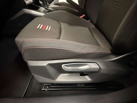 SEAT Arona 1.0 Arona FR EcoTSI Semi-Auto 5dr 47