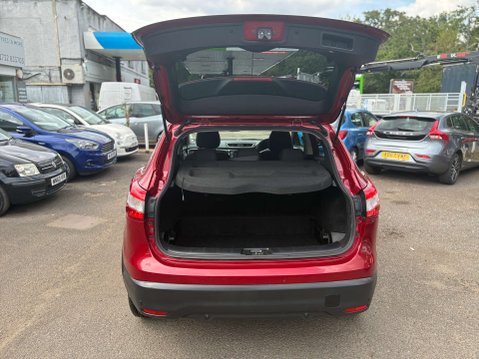 Nissan Qashqai 1.2 DIG-T n-tec SUV 5dr Petrol Manual 2WD Euro 6 (s/s) (115 ps) 8