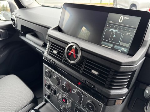 Ineos Grenadier 3.0P Utility Wagon Auto 4WD Euro 6 (s/s) 6dr 27