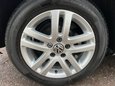 Volkswagen Golf SE TSI DSG 16