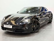 Porsche Taycan Performance Plus 93.4kWh Turbo Saloon 4dr Electric Auto 4WD (680 ps) 14