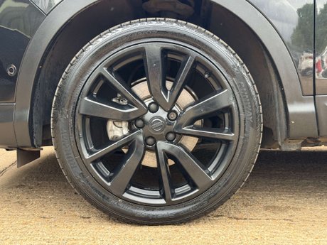 Nissan Qashqai 1.6 Qashqai Tekna dCi CVT 5dr 25