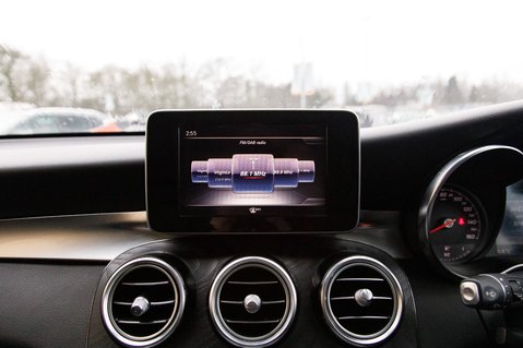 Mercedes-Benz GLC GLC 250 D 4MATIC AMG LINE PREMIUM 24