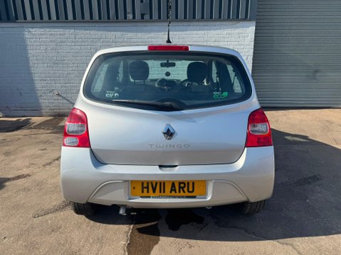 Renault Twingo 1.2 16V Expression Euro 5 3dr 6