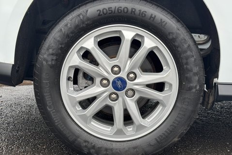 Ford Transit Connect 200 L1 Limited 120 ps Automatic Panel Van - Sat Nav / Rear Camera 32
