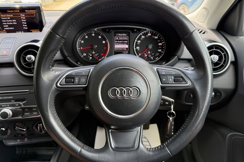 Audi A1 SPORTBACK TFSI SPORT - 1 OWNER - £20 ROAD TAX - SERVICE HISTORY - NEW MOT 8
