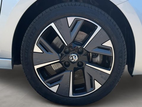 Vauxhall Corsa 100kW Elite Premium 50kWh 5dr Auto [11kWCh] 13