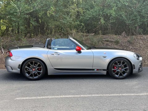 Abarth 124 Spider 1.4 124 Spider MultiAir 2dr 26