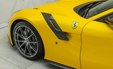 Ferrari F12 TDF 35