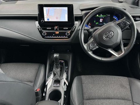 Toyota Corolla DESIGN 3