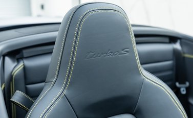 Porsche 911 Turbo S Cabriolet (992) 17