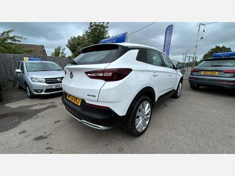 Vauxhall Grandland X 1.2 Turbo Elite Nav Premium Euro 6 (s/s) 5dr 5