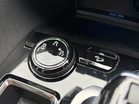 Peugeot 3008 2.0 BLUEHDI GT AUTOMATIC 25