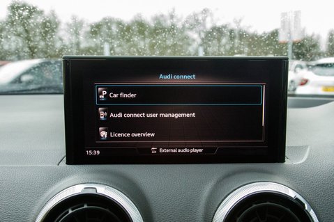 Audi Q2 TFSI TECHNIK 26