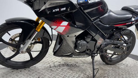 Lexmoto XTR 2013 ONLY 11K RUNNING SPORTS BIKE PROJECT BIKE LEARNER 125CC 7