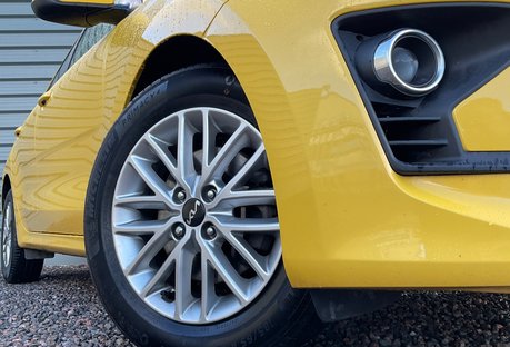 Kia Rio 1.0 T GDi 2 DCT