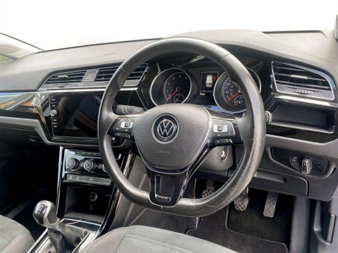 Volkswagen Touran 1.5 TSI EVO SEL MPV 5dr Petrol Manual Euro 6 (s/s) (150 ps) 12