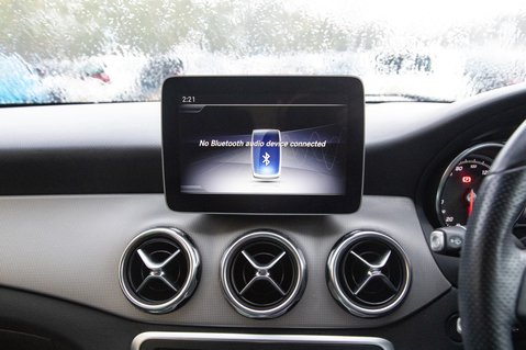 Mercedes-Benz GLA Class GLA 180 URBAN EDITION 22