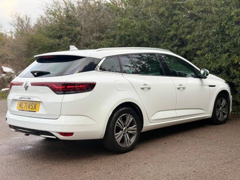 Renault Megane 1.5 Blue dCi Iconic Sport Tourer Euro 6 (s/s) 5dr 5