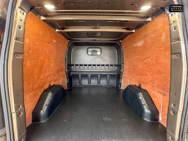 Ford Transit Custom Crew Cab [SOLD MT] LWB L2H1 Sport 320 AirCon Alloys SELECT 10