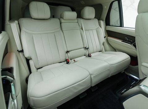 Land Rover Range Rover D350 SE 15