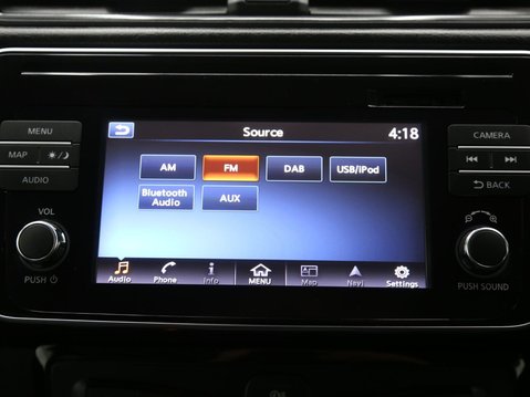 Nissan LEAF 40kWh Tekna Auto 5dr 17