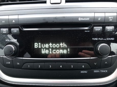 Suzuki SX4 S-Cross SZ4 1.6 petrol manual £165 tax, ULEZ compliant, service history 26